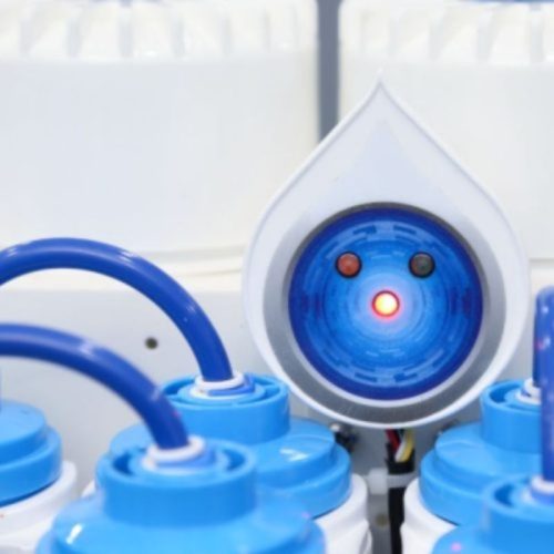 Hình Ảnh Máy lọc nước Karofi KAQ-U16